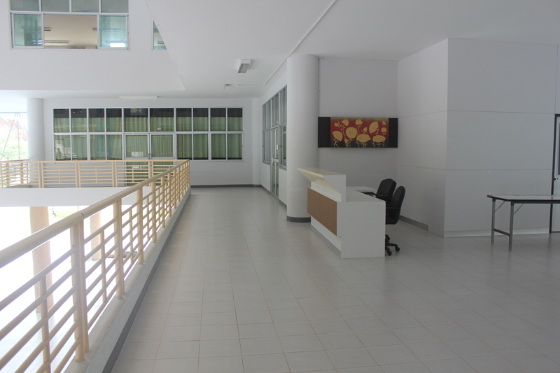 โค้ดสีรุ้งบนหน้าจอ