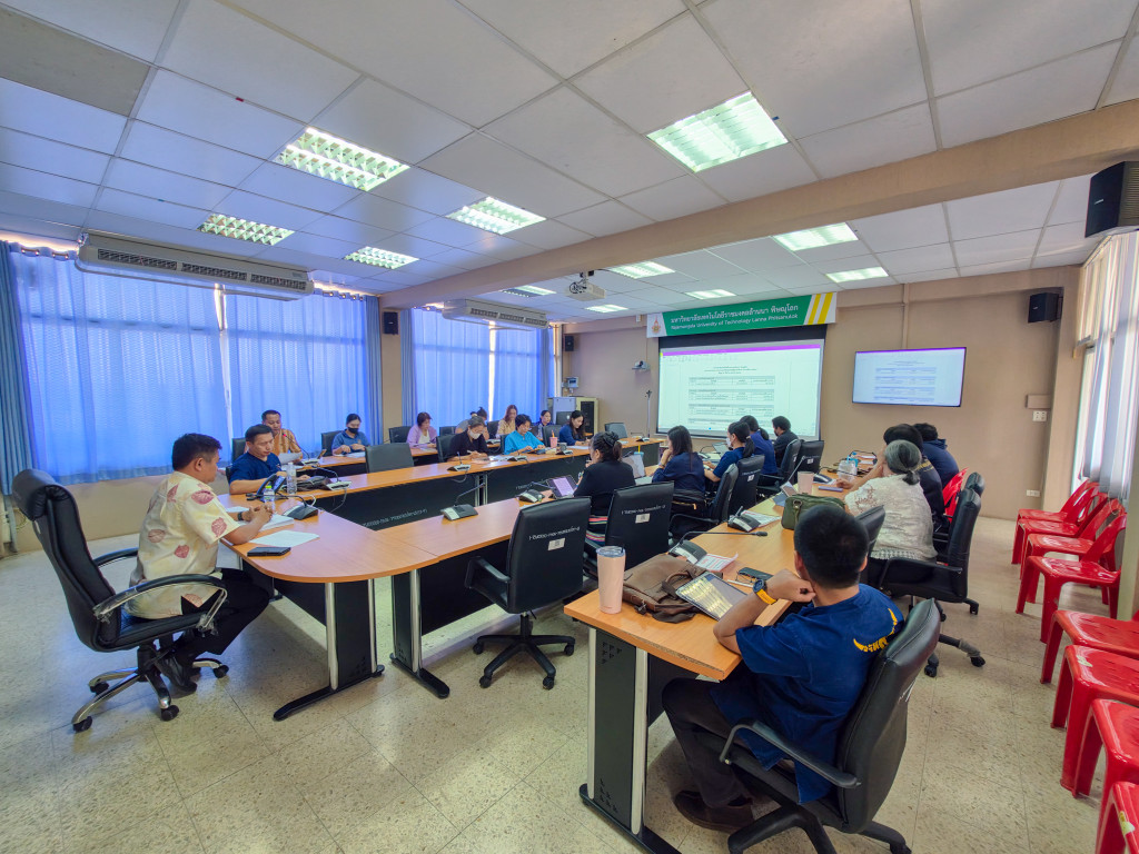 ภาพผู้เข้าร่วมประชุม 3