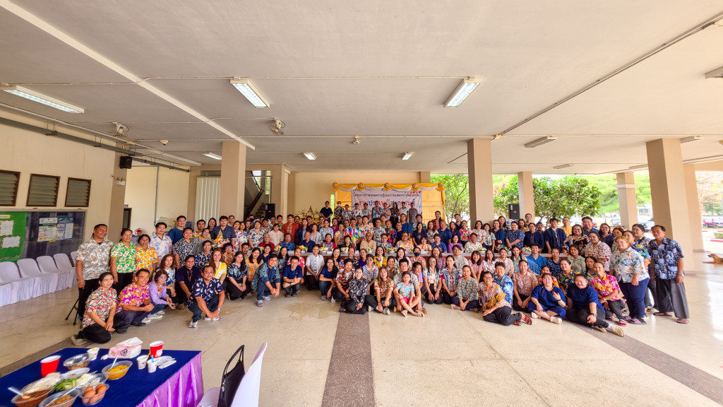 ภาพหมู่ผู้ร่วมกิจกรรม