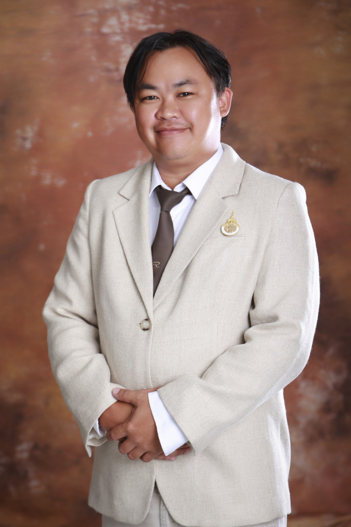 นายอิทธิ อุทธวัง