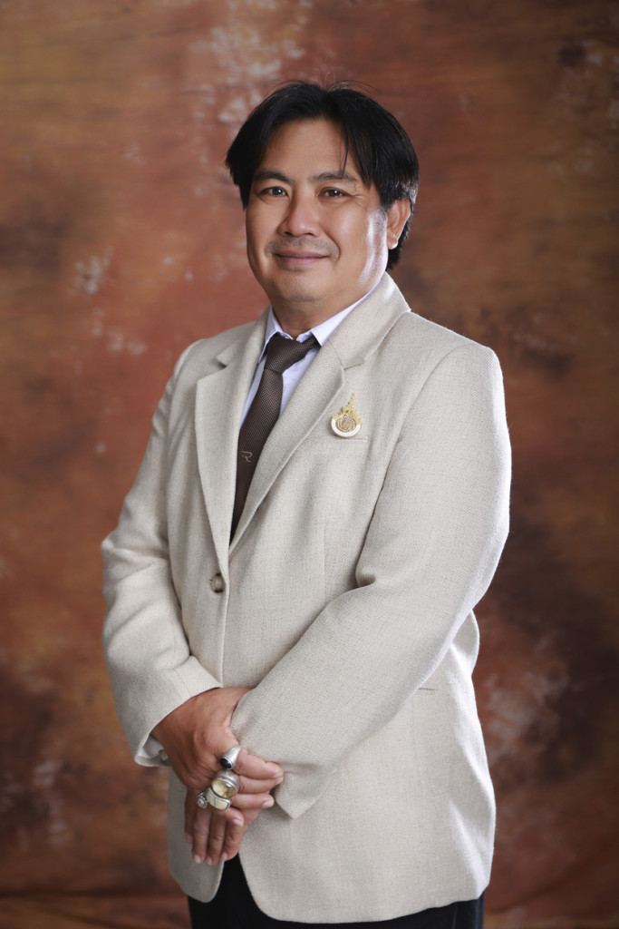 นายสุทัศน์ สุนารินทร์