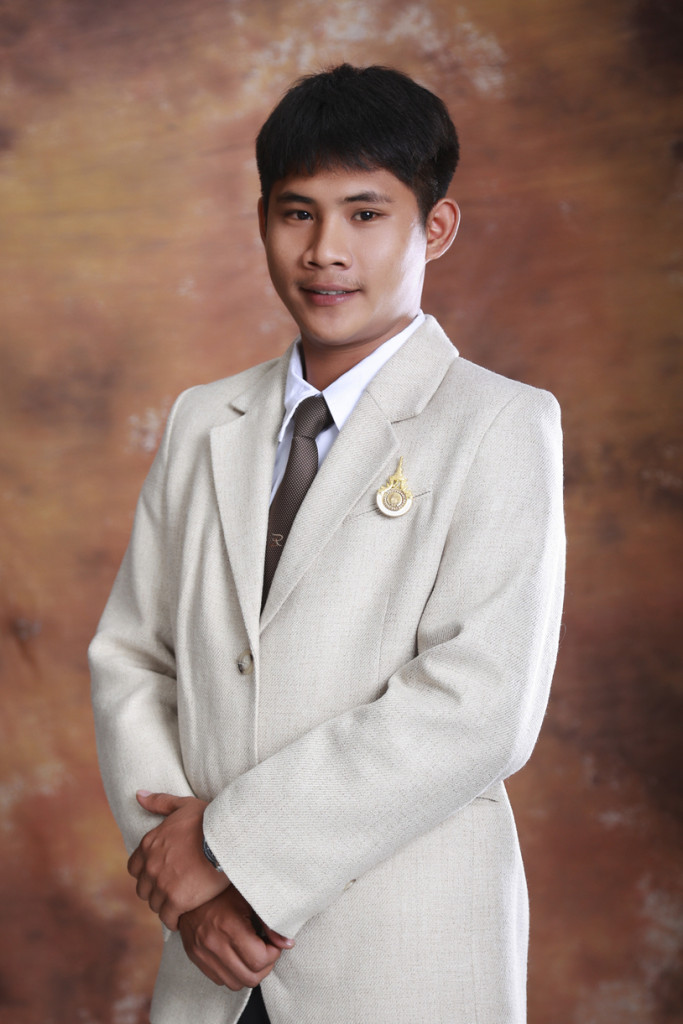 นายกิติพงษ์ แฮดแสนศรี