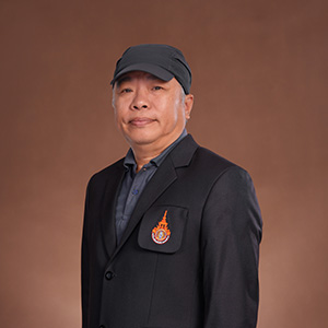 ผศ.มนตรี