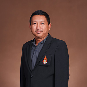 นายธันยวัฒน์