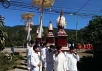 รูปภาพ : ข้าร่วมจัดขบวนล้านนา อาราธนาศพหลวงพ่อพระครูอนุกูลวัฒนกิจ 