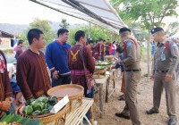 Image : นศ. มทร.ล้านนา เชียงราย เข้าร่วมแสดงและสาธิตการจัดกาดเก่าหรือกาดมั่วคัวแลง ในงานพิธีบวงสรวงสมเด็จพระนเรศวร​มหาราช ประจำปี 2562