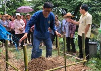 รูปภาพ : มทร.ล้านนา เชียงราย จัดโครงการอบรมเชิงปฏิบัติการถ่ายทอดองค์ความรู้ โครงการชุมชน 3R แปลงขยะให้เป็นประโยชน์ ณ บ้านสันป่าสัก อ.แม่ลาว จ.เชียงราย