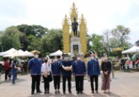 Image : ผู้บริหาร คณาจารย์และบุคลากร มทร.ล้านนา เชียงราย ร่วมถวายน้ำสงกรานต์พระเถรานุเถระ, สรงน้ำอนุสาวรีย์พญามังรายมหาราช และสูมาคารวะสระเกล้าดำหัวผู้ว่าราชการจังหวัดเชียงรายเนื่องในเทศกาลสงกรานต์(ปี๋ใหม่เมือง) ประจำปี 2565