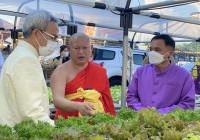 Image : มทร.ล้านนา เชียงราย เข้าร่วม มหกรรมเครือข่ายโรงเรียนผู้สูงอายุแห่งประเทศไทย มหกรรมเครือข่ายโรงเรียนผู้สูงอายุ 17 จังหวัดภาคเหนือ และงานอายุวัฒนมงคล 47 ปี พรรษา 27 พระครูปิยะวรรณพิพัฒน์,ดร.