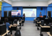 รูปภาพ : คณะบริหารธุรกิจและศิลปศาสตร์ มทร.ล้านนา ลำปาง จัดโครงการอบรมเชิงปฏิบัติการ เทคนิคการใช้ AI ในการเขียนตำรา หนังสือ และเอกสารประกอบการสอนเพื่อการจัดทำผลงานทางวิชาการ