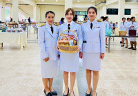 รูปภาพ : คณาจารย์ มทร.ล้านนา ลำปาง ร่วมพิธีเจริญพระพุทธมนต์และทำบุญตักบาตรข้าวสารอาหารแห้งเพื่อถวายพระราชกุศล และเฉลิมพระเกียรติสมเด็จพระนางเจ้าฯ พระบรมราชินี เนื่องในโอกาสวันเฉลิมพระชนมพรรษา  3 มิถุนายน 2568