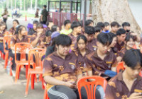 รูปภาพ : มทร.ล้านนา พิษณุโลก จัดโครงการ ถ่ายทอดความรู้และสืบสานวิถีการทำนาข้าว ประจำปีการศึกษา 2568