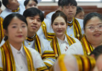 รูปภาพ : บรรยากาศถ่ายภาพหมู่ บัณฑิต มทร.ล้านนา