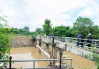 รูปภาพ : ทีมวิจัย “ลำปางสู้น้ำ” ผนึกภาคีเครือข่าย สำรวจจุดติดตั้งระบบเตือนภัย ยกระดับการรับมืออุทกภัยในพื้นที่ลุ่มน้ำตาล 12 มิย69