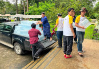 รูปภาพ : 20 ส.ค. 69 รับมอบน้ำดื่ม สิงห์อาสา ช่วยน้ำท่วม 2569