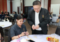 Image : 14-10-69 กิจกรรมประดิษฐ์ดอกชบาทิพย์