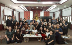 มทร.ล้านนา น้อมถวายความอาลัยจัดกิจกรรมทำโบว์สีดำแสดงความอาลัยแด่สมเด็จพระนางเจ้าสิริกิติ์ พระบรมราชินีนาถ พระบรมราชชนนีพันปีหลวง