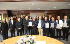 มทร.ล้านนา ส่งมอบงานผู้บริหารชุดใหม่–ชุดเดิม เดินหน้าขับเคลื่อนองค์กรด้วยความต่อเนื่อง โปร่งใส และทันต่อบริบทปัจจุบัน