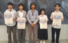 นักศึกษาจิตรกรรม ได้รับรางวัลชมเชยการประกวดจิตรกรรมวาดภาพสดเทศกาลศิลปะนานาชาติของเชียงใหม่อาร์ตมิวเซียมครั้งที่ 5