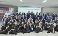 เตรียมวิศวะ มทร.ล้านนา ร่วมโรตารี จัดอบรม “Safe Road Save Lives” มอบหมวกกันน็อคให้นักศึกษา