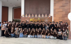 มทร.ล้านนา เข้าร่วมพิธีเปิดโครงการ 9 ราชมงคลร่วมใจสืบสานวัฒนธรรมไทย และกิจกรรมสัมมนาเชิงปฏิบัติการเพื่อพัฒนาเครือข่ายประกันคุณภาพกิจกรรมนักศึกษา 9 มทร. ครั้งที่ 16 เชื่อมเครือข่ายคุณภาพกิจการนักศึกษา สู่การพัฒนาที่ยั่งยืน