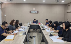 สำนักงานอธิการบดี มทร.ล้านนา จัดประชุมคณะกรรมการกลั่นกรองผลงานประกอบการต่อสัญญาจ้างพนักงานในสถาบันอุดมศึกษา ประจำปีงบประมาณ 2569