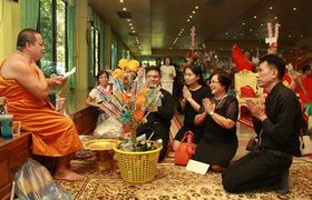 รูปภาพ : ศูนย์วัฒนธรรมศึกษา ร่วมทำบุญสลากภัต