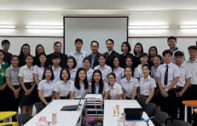 Image : Vongchavalitkul University visits Central Retail Wi