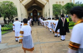 รูปภาพ : ภาพบรรยากาศซ้อมใหญ่พิธีรับพระราชทานปริญญาบัตรแก่ผู้สำเร็จการศึกษาจากมทร.ล้านนา  ครั้งที่ 32 ประจำปีการศึกษา 2561