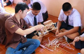 รูปภาพ : มทร.ล้านนา เชียงราย ร่วมจัดกิจกรรม STEM ในงานกิจกรรมวันวิทยาศาสตร์บูรณาการสะเต็มศึกษา ณ โรงเรียนป่าแดงวิทยา