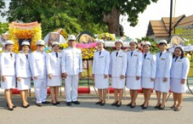 รูปภาพ : จังหวัดพิษณุโลกจัดพิธีวางพวงมาลาถวายราชสดุดีสมเด็จพระนเรศวรมหาราช เนื่องในวันคล้ายวันสวรรคต