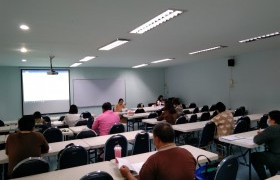 รูปภาพ : คณะบริหารธุรกิจฯ  มทร.ล้านนา ลำปาง ประชุมเตรียมความพร้อมจัดโครงการพัฒนานักวิจัยมืออาชีพสู่การทำวิจัยที่มีคุณภาพ