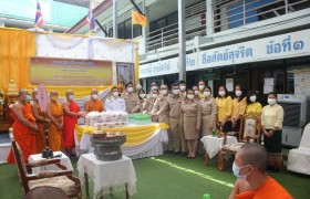 รูปภาพ : มทร.ล้านนา น่าน ร่วมพิธีถวายภัตตาหารเพลพระราชทาน ณ วัดช้างค้ำวรวิหาร วันที่ 29 เม.ย. 64