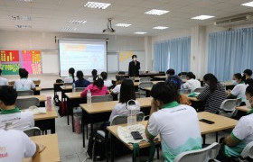 รูปภาพ : คณะวิทยาศาสตร์ฯ มทร.ล้านนา เชียงราย จัดโครงการจุดประกายสร้างฝันสู่การเป็นเจ้าของธุรกิจ ให้กับนักศึกษา ปวช. โครงการทุนนวัตกรรมสายอาชีพชั้นสูง 