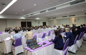 รูปภาพ : มทร.ล้านนา ประชุมร่วมกับกองพระราชพิธี สำรวจพื้นที่เตรียมความพร้อมพิธีพระราชทานปริญญาบัตร ครั้งที่ 1