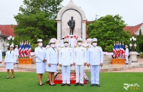 รูปภาพ : มทร.ล้านนา ตาก ร่วมพิธีน้อมรำลึกพระบาทสมเด็จพระจุลจอมเกล้าเจ้าอยู่หัว 