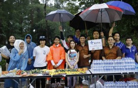 รูปภาพ : มทร.ล้านนา ร่วมจัดกิจกรรมจิตอาสาและทำนุบำรุงพระพุทธศาสนา “วิสาขะทาน  ประเพณีเดินขึ้นดอยสุเทพ ประจำปี 2567” 