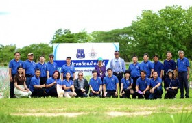 รูปภาพ : ผู้บริหาร มทร.ล้านนา ลงพื้นที่ติดตามการดำเนินงาน และจัดประชุมรายงานความก้าวหน้าผลการสนองงานโครงการอันเนื่องมาจากพระราชดำริ ไตรมาสที่ 2 ประจำปี 2567