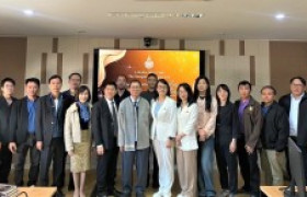 Image : Meeting with Wuxi Vocational College of Science and Technology, China