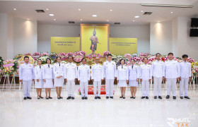 รูปภาพ : มทร.ล้านนา ตาก ร่วมพิธีวางพวงมาลาถวายราชสักการะ เนื่องในวันสมเด็จพระรายณ์มหาราช ประจำปี 2568