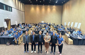 รูปภาพ :  สำนักส่งเสริมวิชาการและงานทะเบียนร่วมบรรยายเรื่อง หมวดวิชาศึกษาทั่วไป (ฉบับปรับปรุง พ.ศ. 2568) โครงการสัมมานาเชิงปฏิบัติการ การปรับปรุงหลักสูตรคณะวิศวกรรมศาสตร์ พ.ศ. 2570 