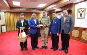 รูปภาพ : มทร.ล้านนา เข้าพบผู้ว่าราชการจังหวัดเชียงใหม่ แสดงความยินดีและรับมอบนโยบายการพัฒนามหาวิทยาลัย