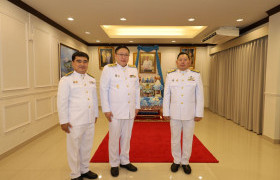 รูปภาพ : มทร.ล้านนา ร่วมพิธีถวายพระพรเนื่องในวันคล้ายวันประสูติ พระเจ้าวรวงศ์เธอ พระองค์เจ้าสิริภาจุฑาภรณ์