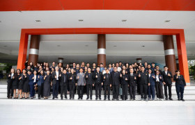 รูปภาพ : มทร.ล้านนา นำคณะผู้บริหารศึกษาดูงาน มทร.อีสาน มุ่งยกระดับการบริหารจัดการสู่ความเป็นเลิศ