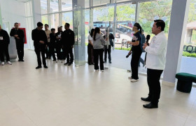 รูปภาพ : ศูนย์วนเกษตร-พฤกษเภสัช (PAD) มทร.ล้านนา น่าน ต้อนรับผู้เข้ารับการอบรม หลักสูตรการอบรมอัยการพิเศษฝ่าย รุ่นที่ 13 (พ.ศ. 2569) เข้าศึกษาดูงาน