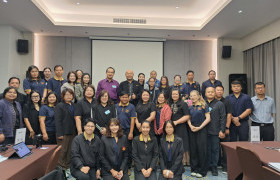 รูปภาพ : สำนักงานประกันคุณภาพการศึกษา มทร.ล้านนา จัดอบรมเชิงปฏิบัติการพัฒนาผู้ประเมินคุณภาพภายในและเลขานุการระดับหลักสูตร ยกระดับมาตรฐานการศึกษาสู่เกณฑ์ AUN-QA Version 4