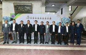 รูปภาพ : มทร.ล้านนา ร่วมประชุมนำเสนอยุทธศาสตร์มหาวิทยาลัยเทคโนโลยีราชมงคล 9 แห่ง ต่อรัฐมนตรี อว. ขับเคลื่อนการพัฒนากำลังคน เทคโนโลยี และนวัตกรรมของประเทศ