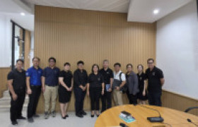 รูปภาพ : สำนักงานอธิการบดี มทร.ล้านนา ประชุมกำหนดแนวทางพัฒนาเว็บไซต์ ยกระดับการสื่อสารองค์กรให้รวดเร็ว ทันสมัย และมีประสิทธิภาพ