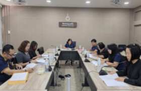 รูปภาพ : สำนักงานอธิการบดี มทร.ล้านนา จัดประชุมคณะกรรมการกลั่นกรองผลงานประกอบการต่อสัญญาจ้างพนักงานในสถาบันอุดมศึกษา ประจำปีงบประมาณ 2569