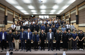 รูปภาพ : กองประชาสัมพันธ์ มทร.ล้านนา สนับสนุนการสื่อสารองค์กรและอำนวยความสะดวกการรับฟังความคิดเห็นต่อร่างข้อบังคับการสรรหาอธิการบดี